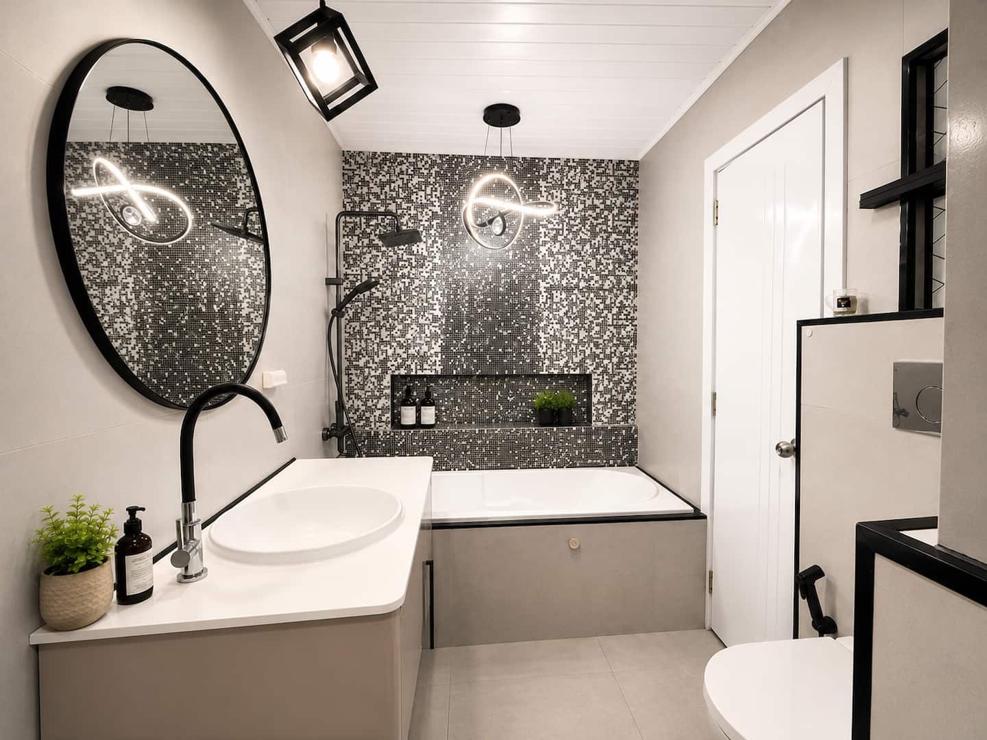 Luxvoy Opal – En-suite bathroom